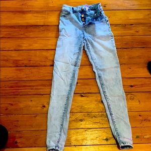 Stonewashed highwasted skinny jeans-